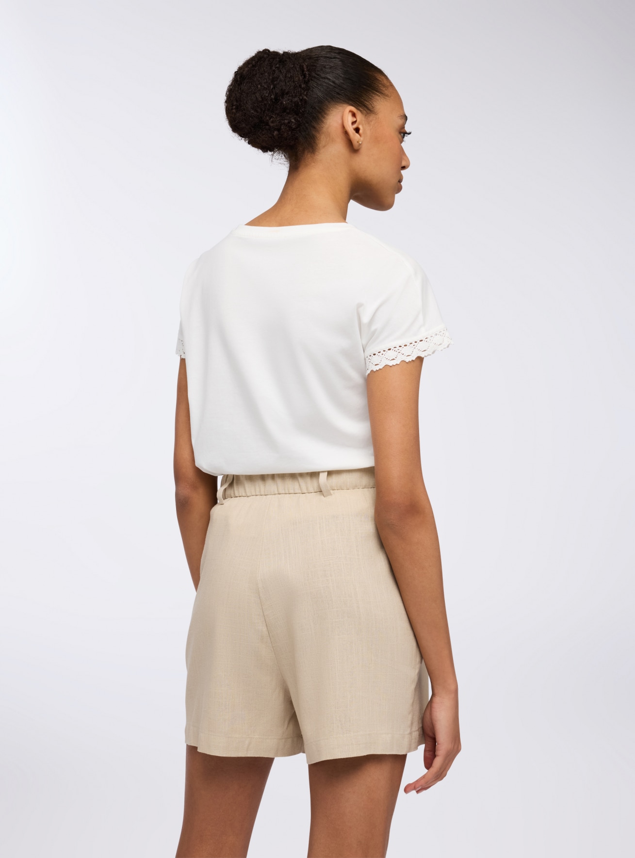 Short pants Woman Terranova