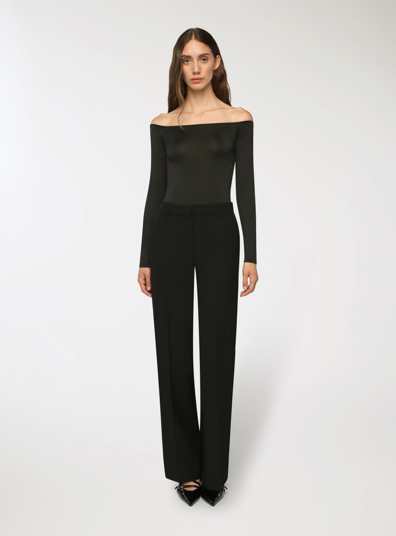 Body elasticizzato spalle scoperte