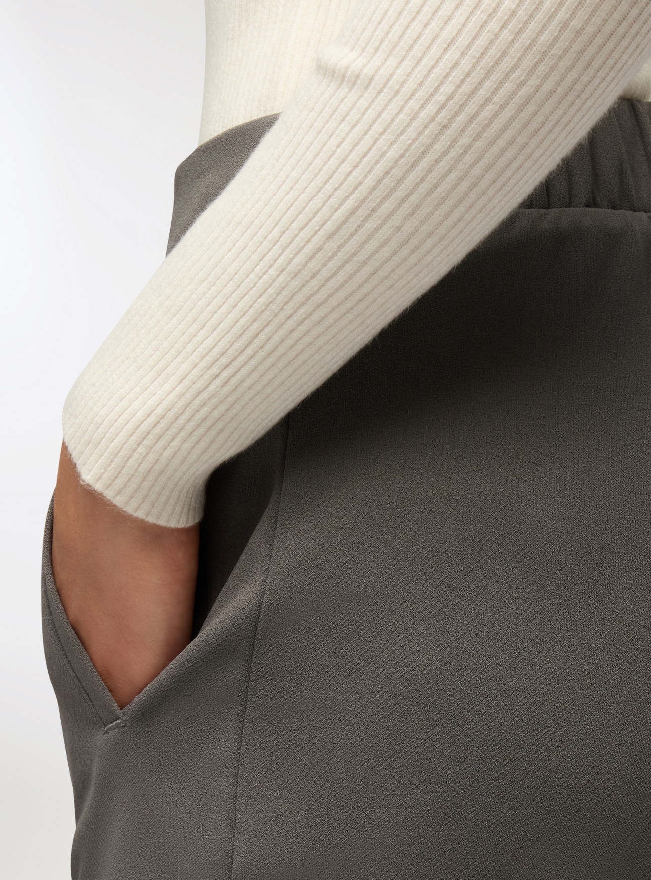 Pantalons Femme Terranova
