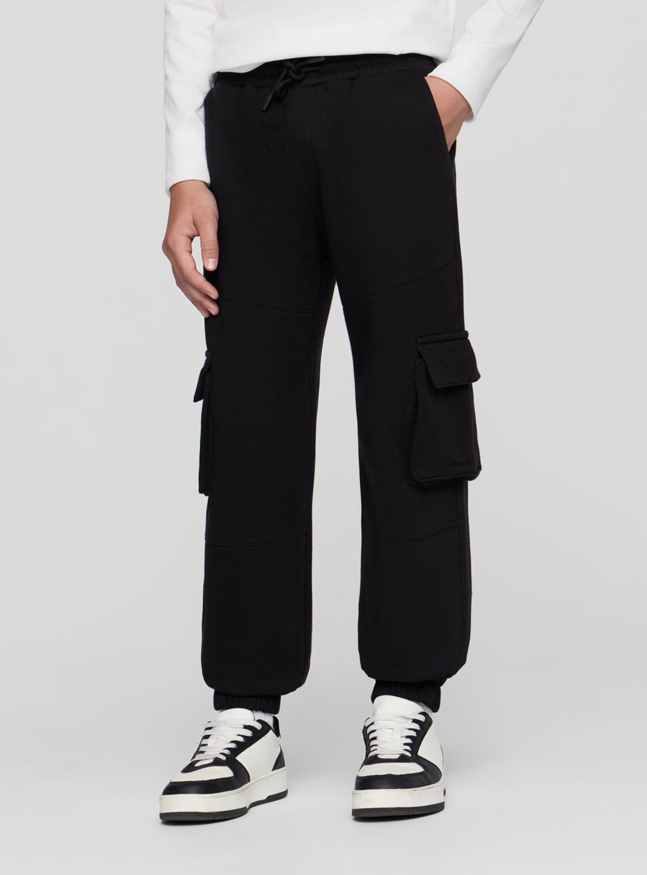 Duge sportske pantalone Dečaci 010