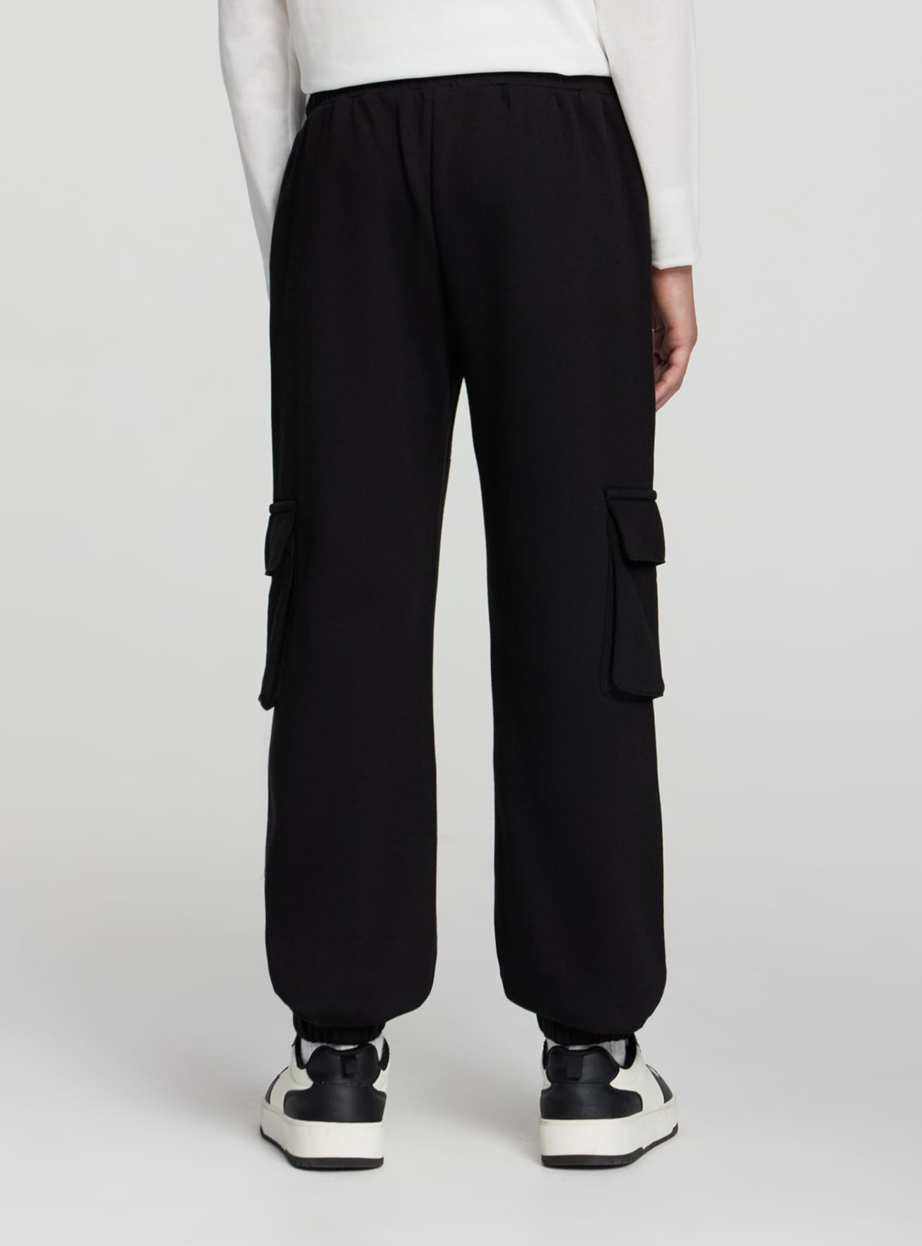 Duge sportske pantalone Dečaci 010