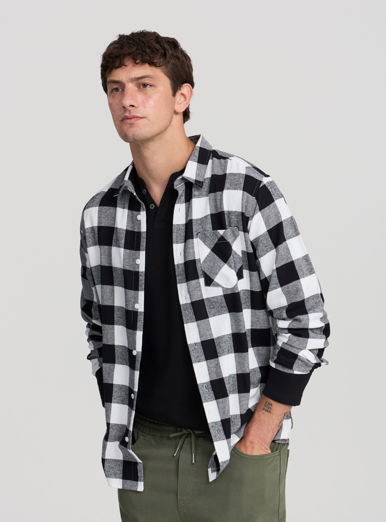 Camicia in flanella a quadri con tasca