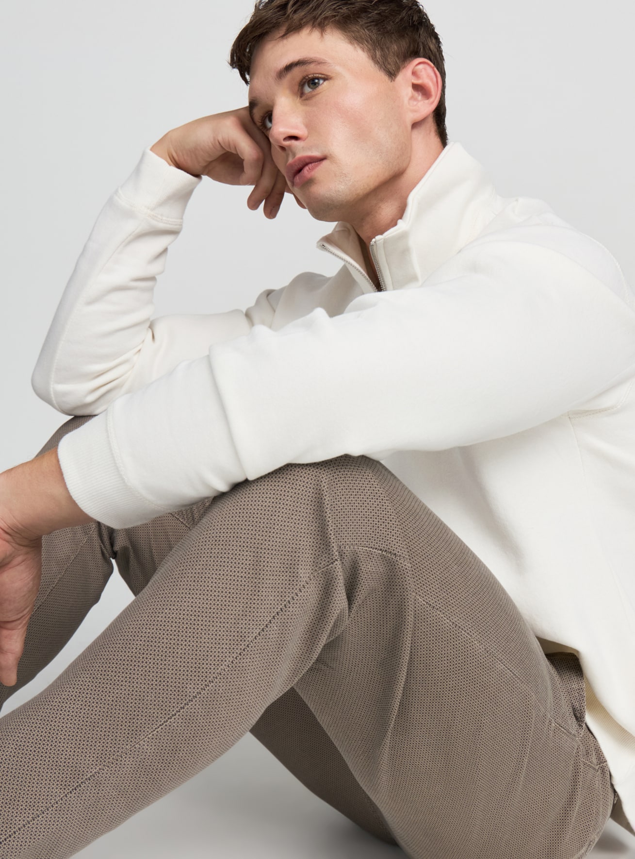 Pantallona chino skinny me mikroprintim