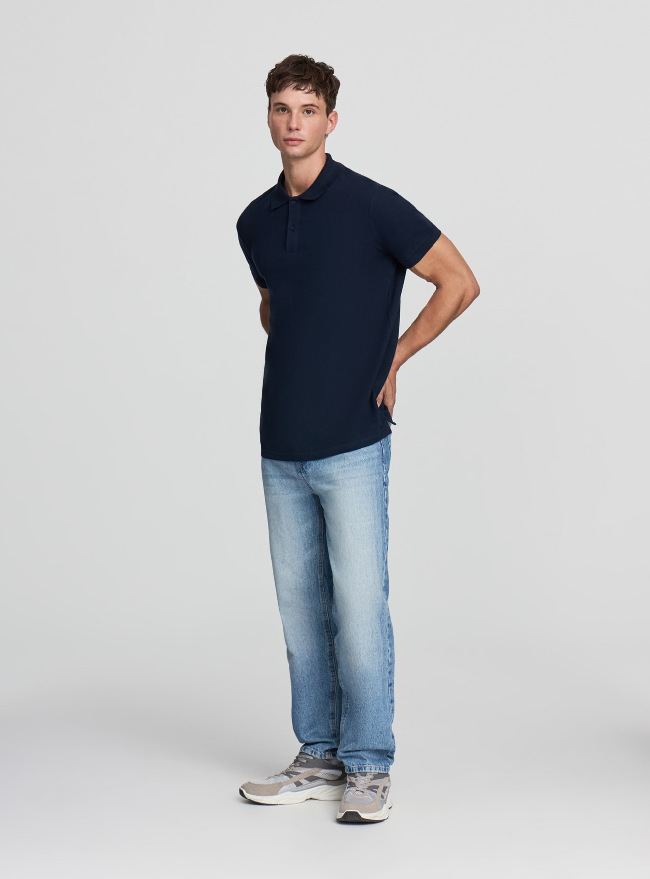 Solid colour piquet polo shirt