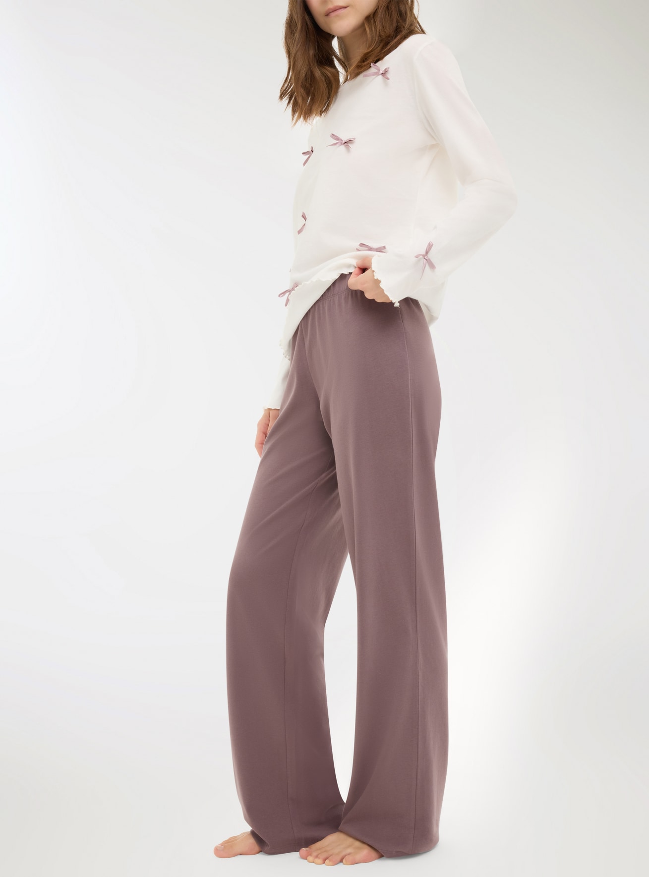 Spodnie typu wide leg w jednolitym kolorze