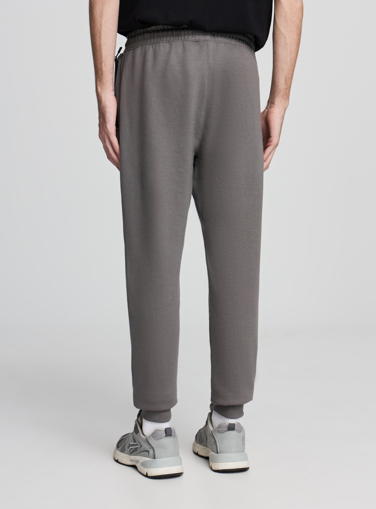 Długie spodnie sportowe Uomo Terranova