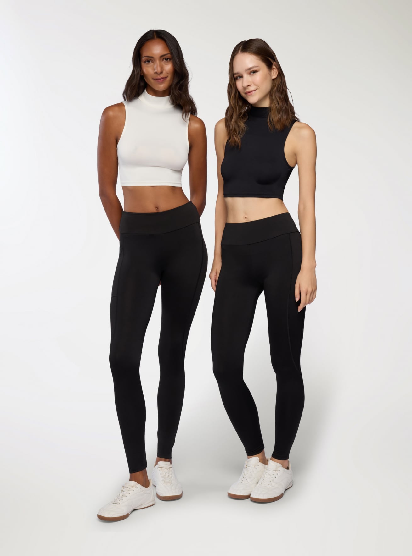 Pack of 2 long plain-coloured leggings