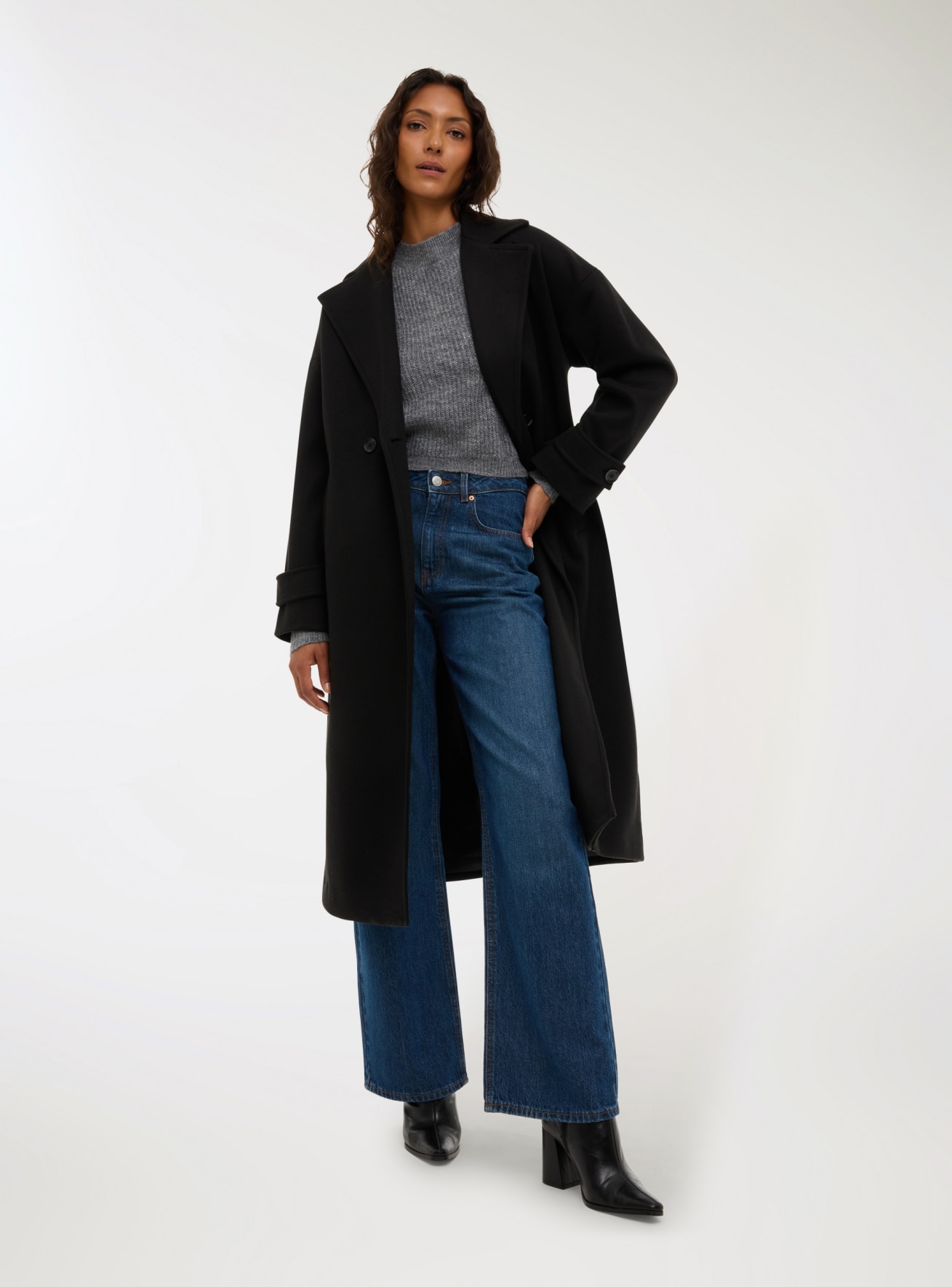 Oversized double-breasted coat