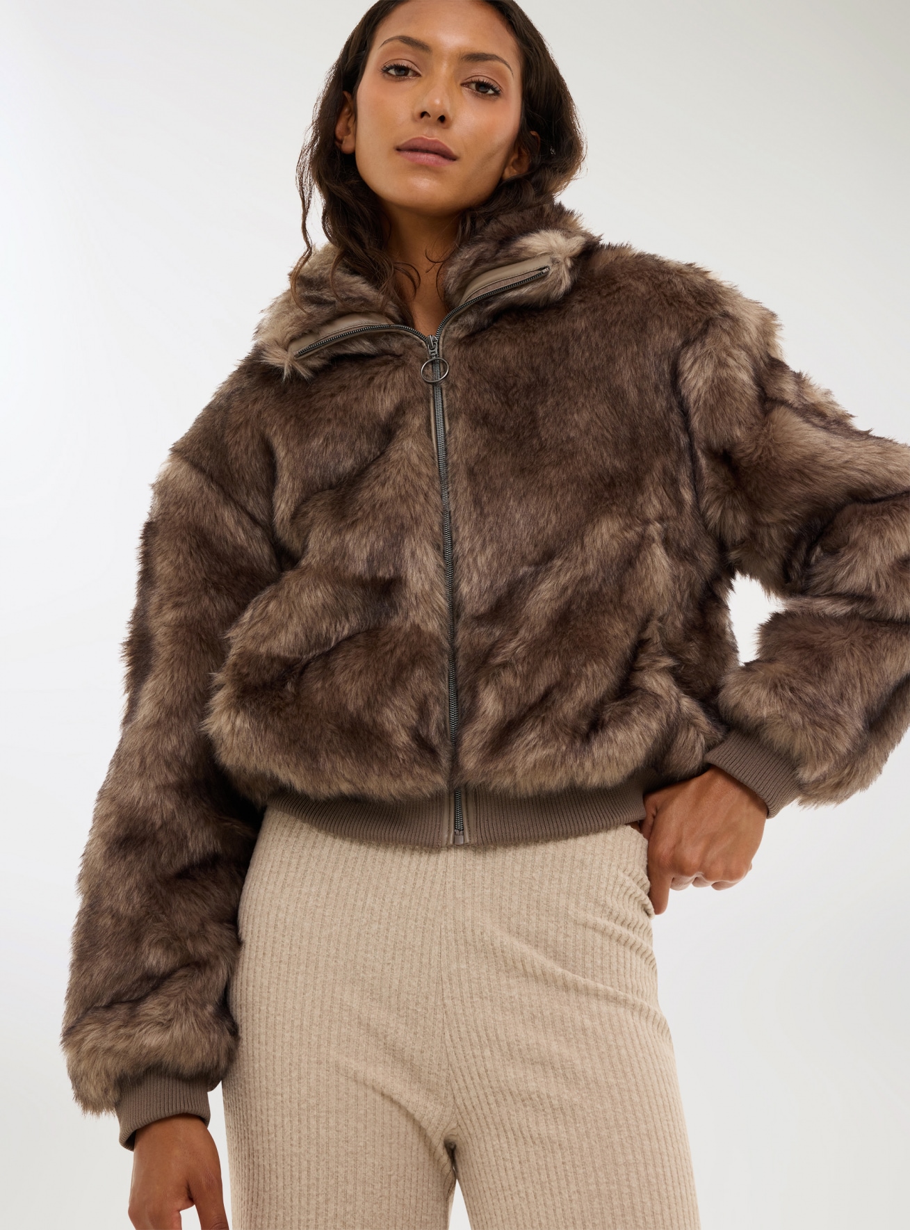 Bunda Zena Terranova