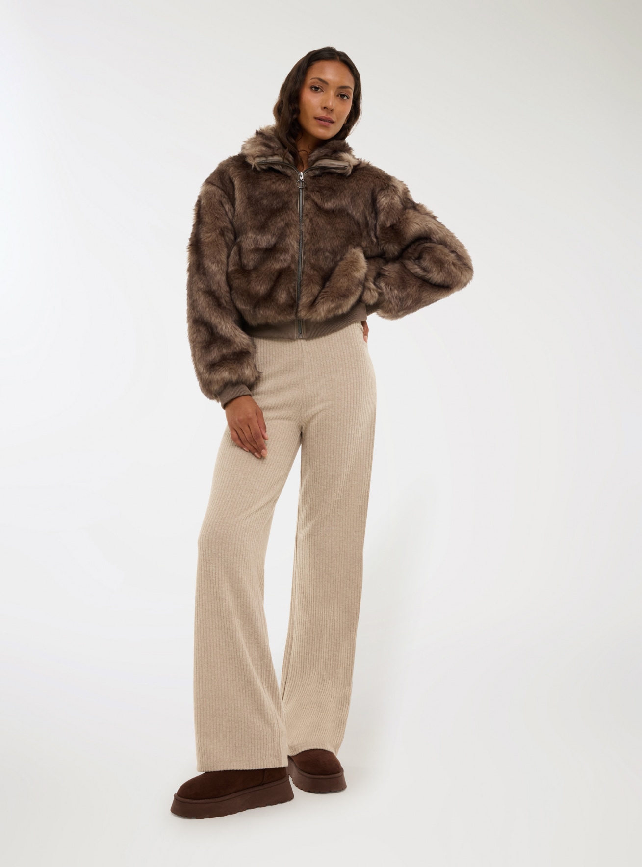 Bunda Zena Terranova