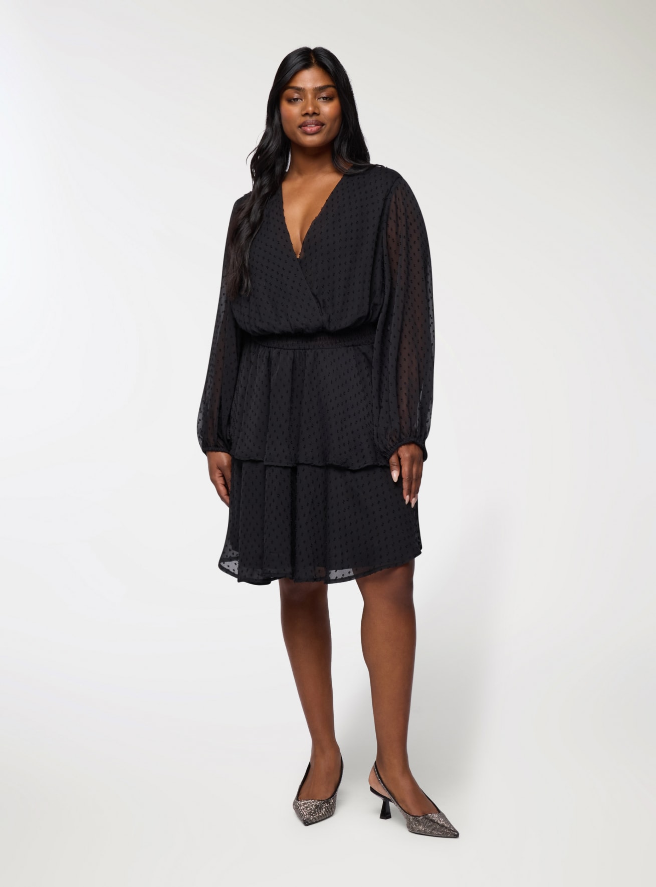 Vestido cruzado con volantes