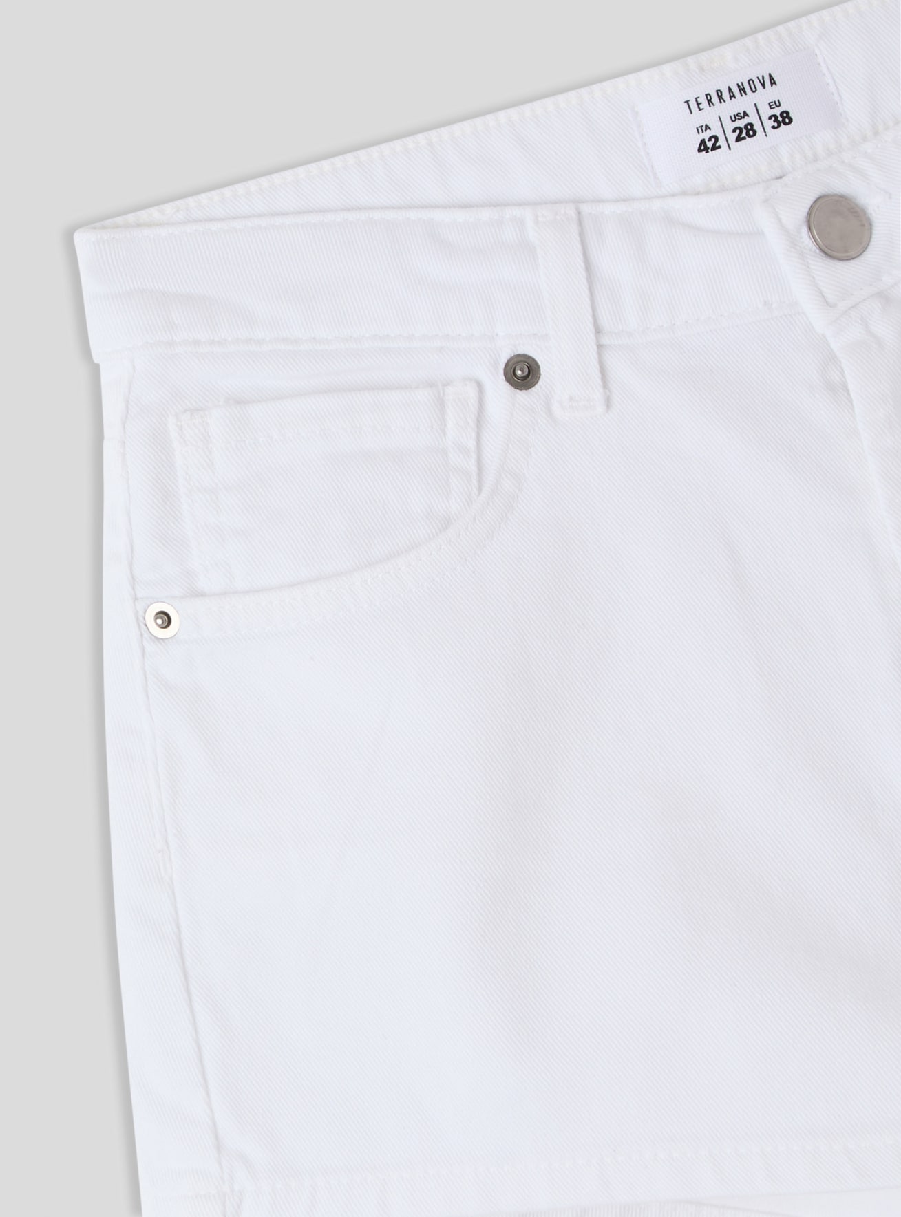 Short pants Woman Terranova