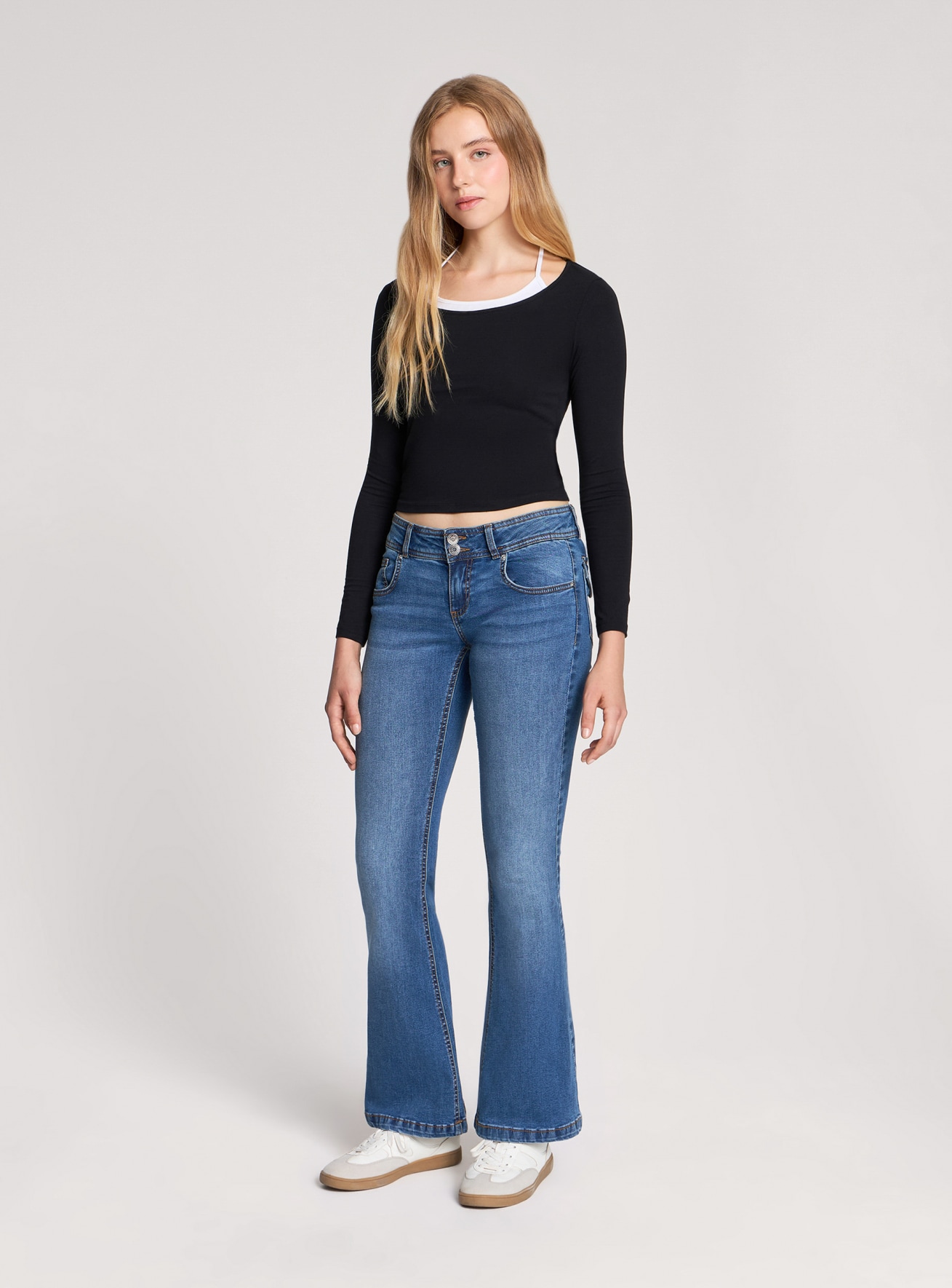 Long pants jeans Woman Terranova