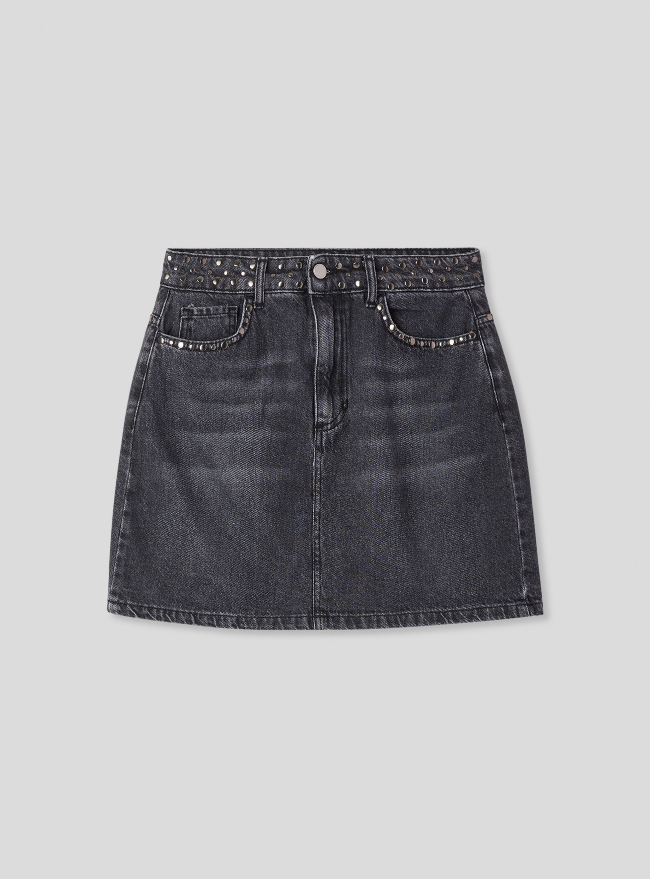 Minigonna in denim con borchie