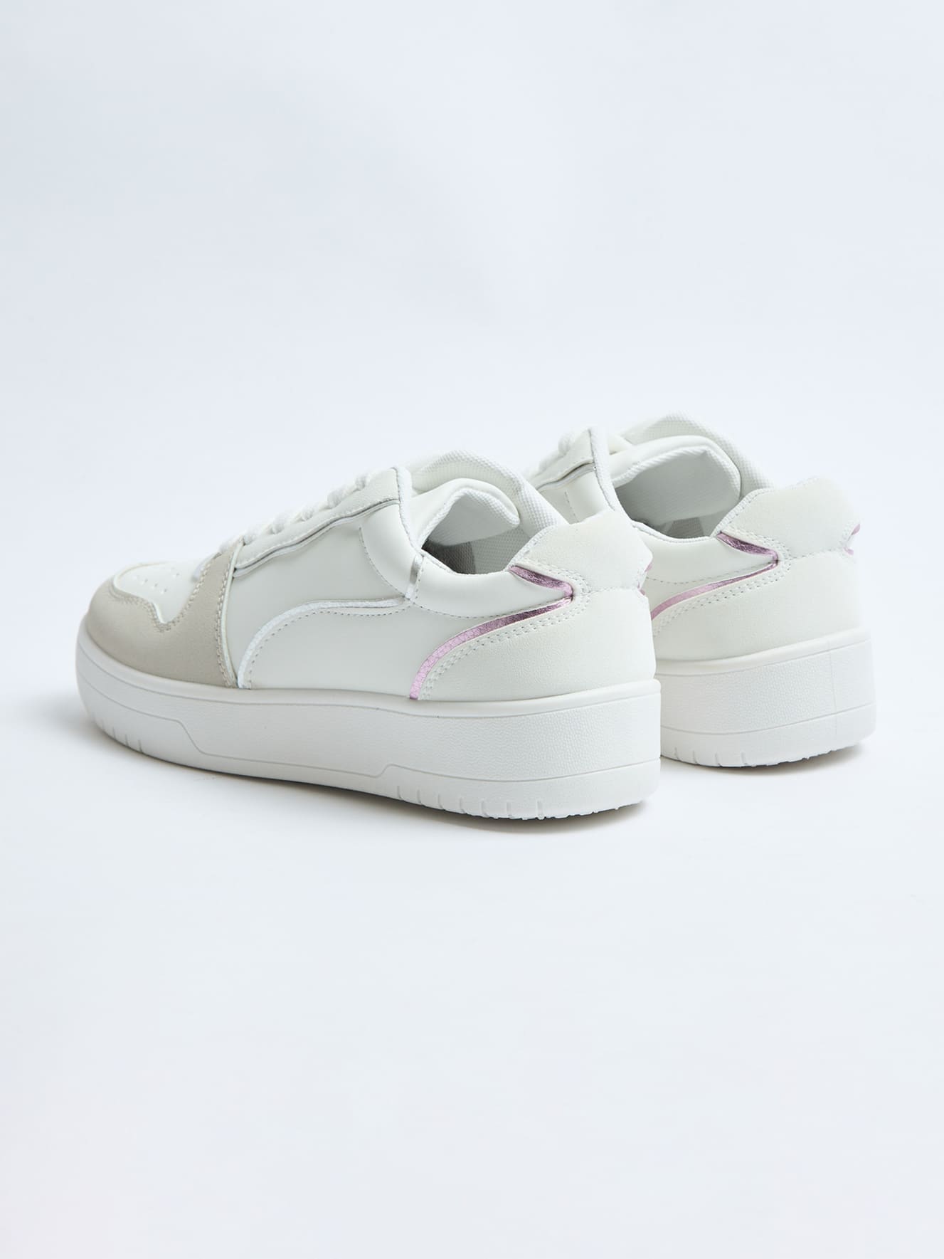 Sneaker bassa a contrasto Bianco lana Acquista Online Terranova