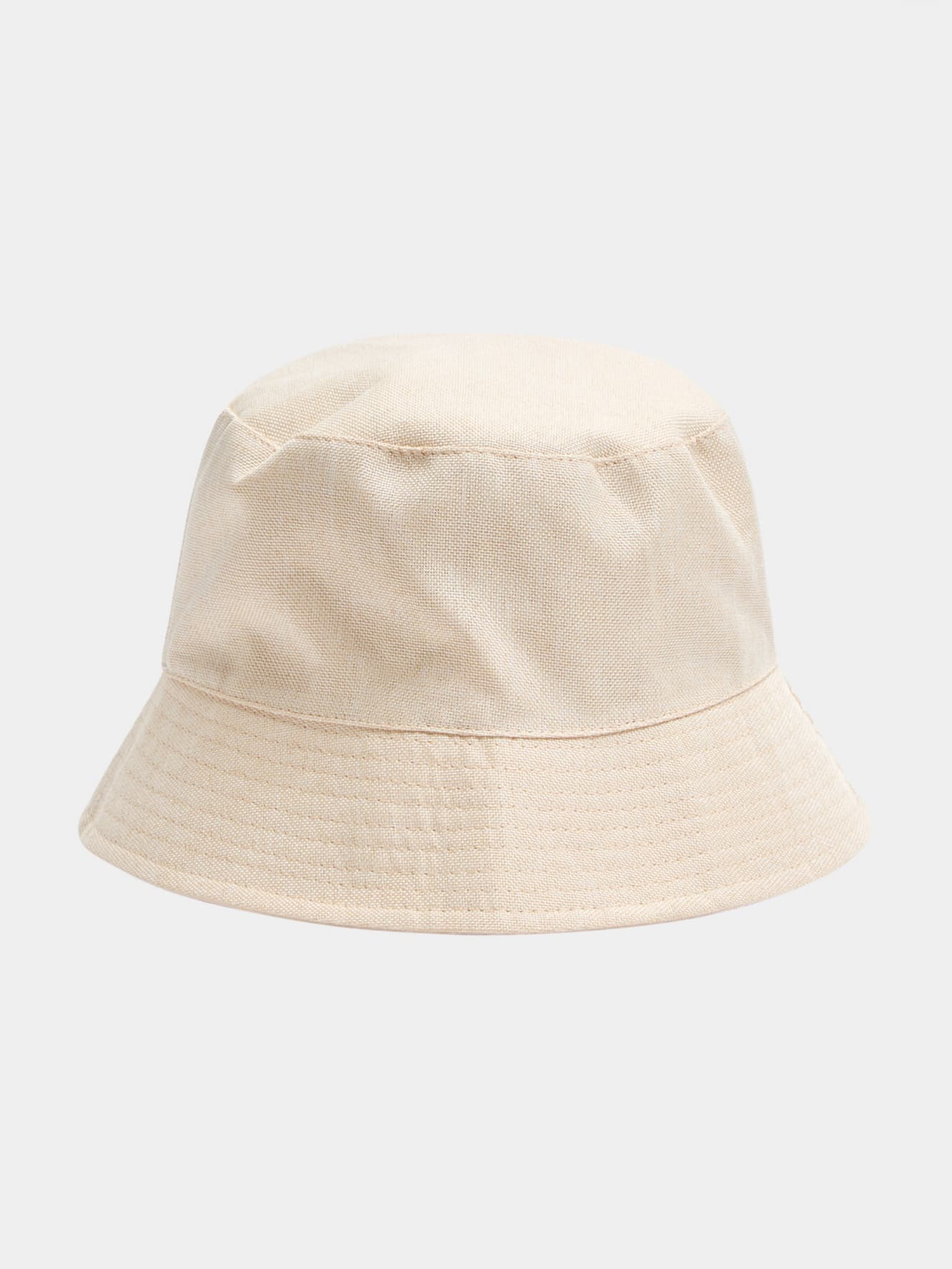 Small-Hat Woman Terranova