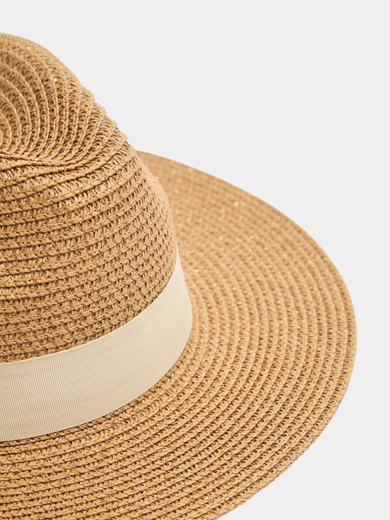 Small-Hat Woman Terranova