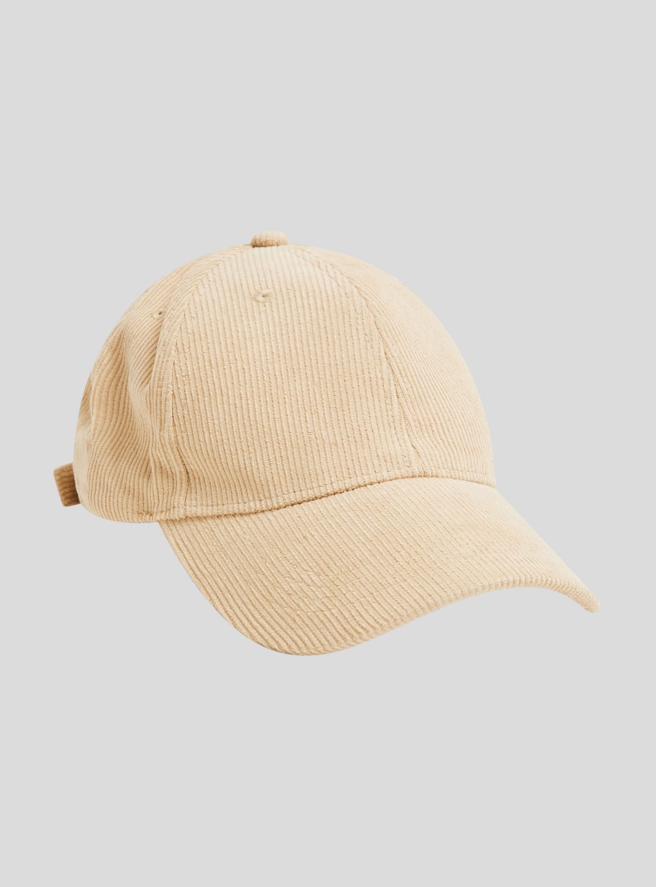 Small-Hat Woman Terranova