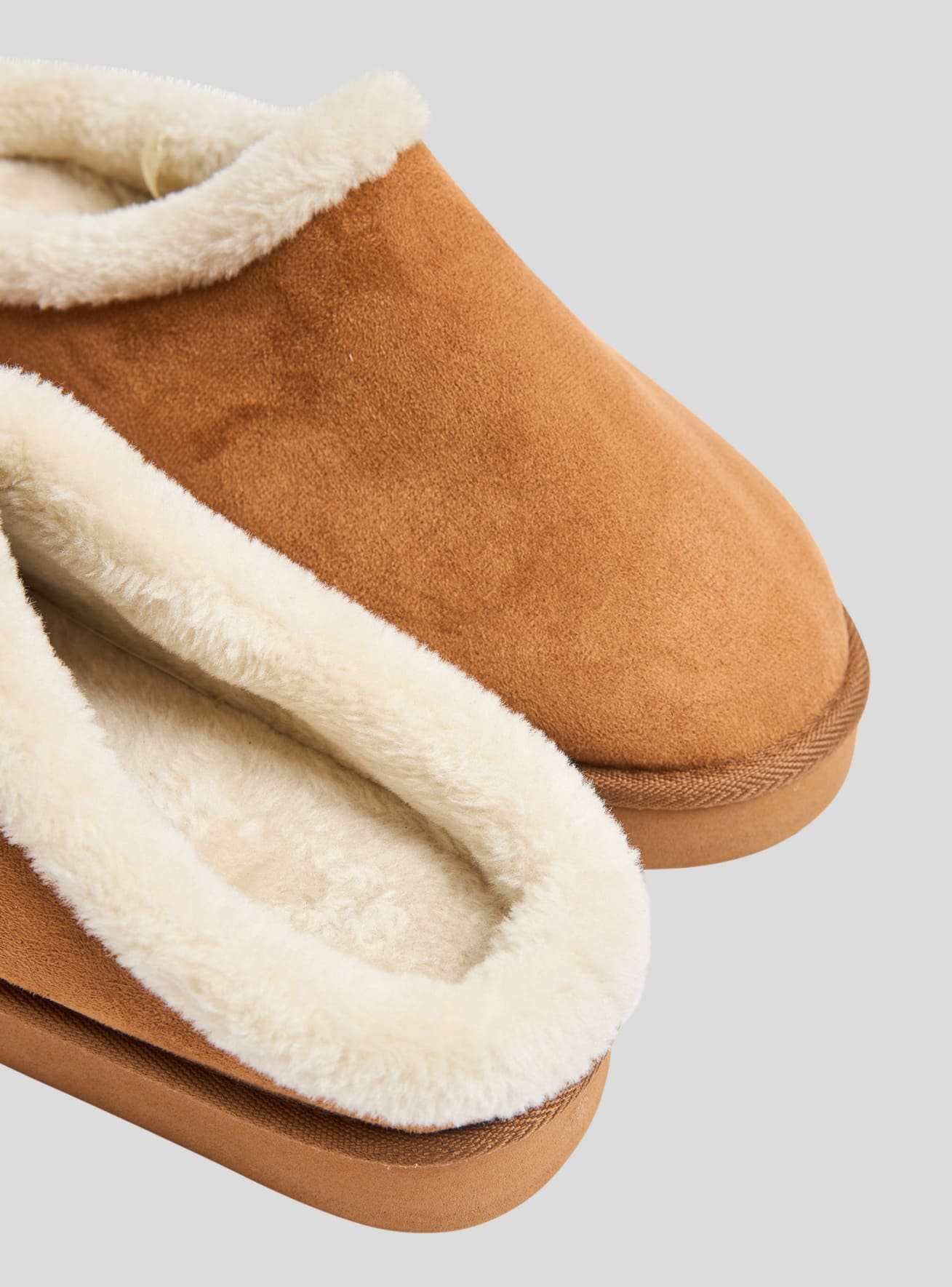 Sabot con pelo Beige Acquista Online Terranova