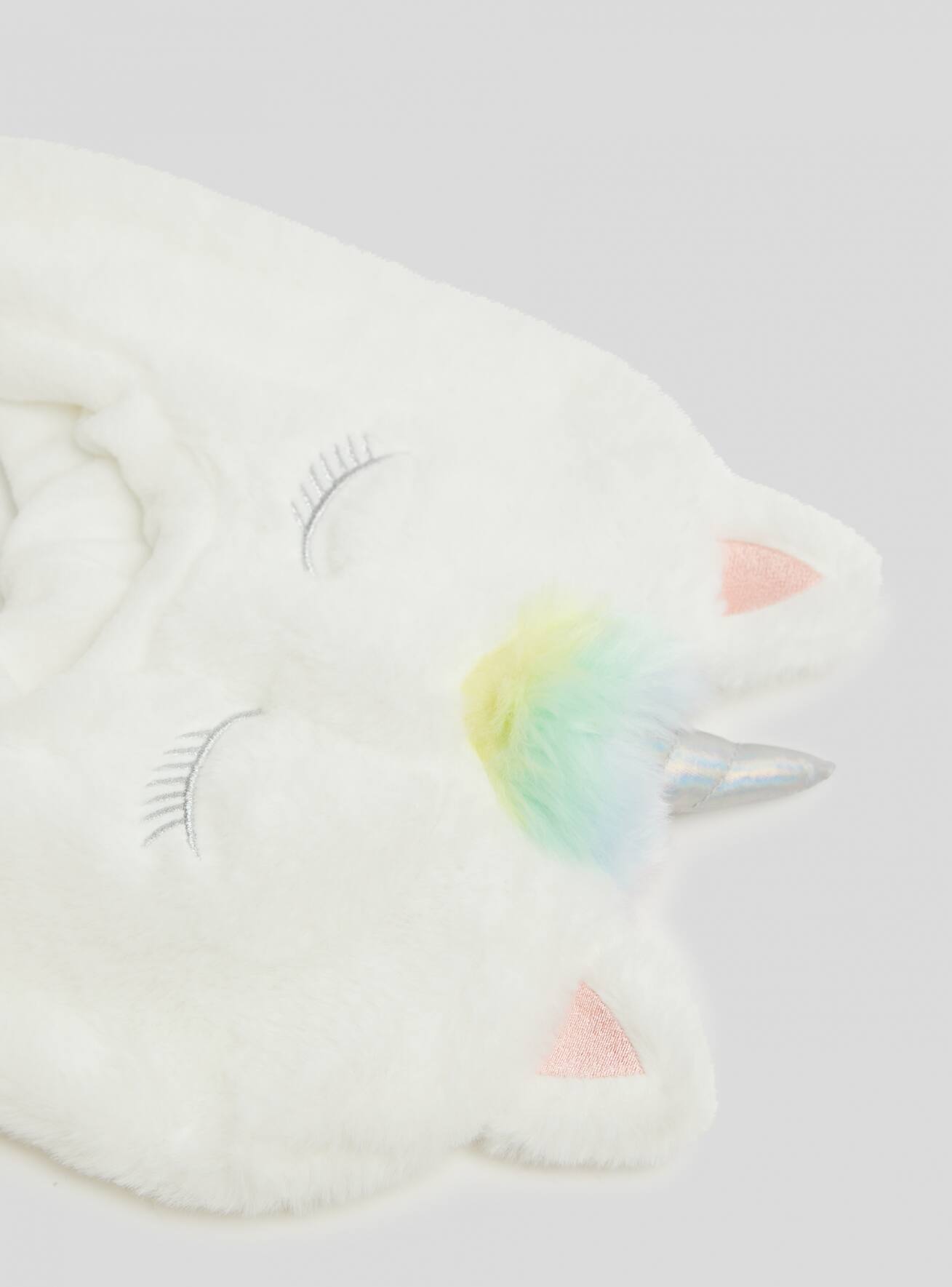 Small-Hat Girls Terranova