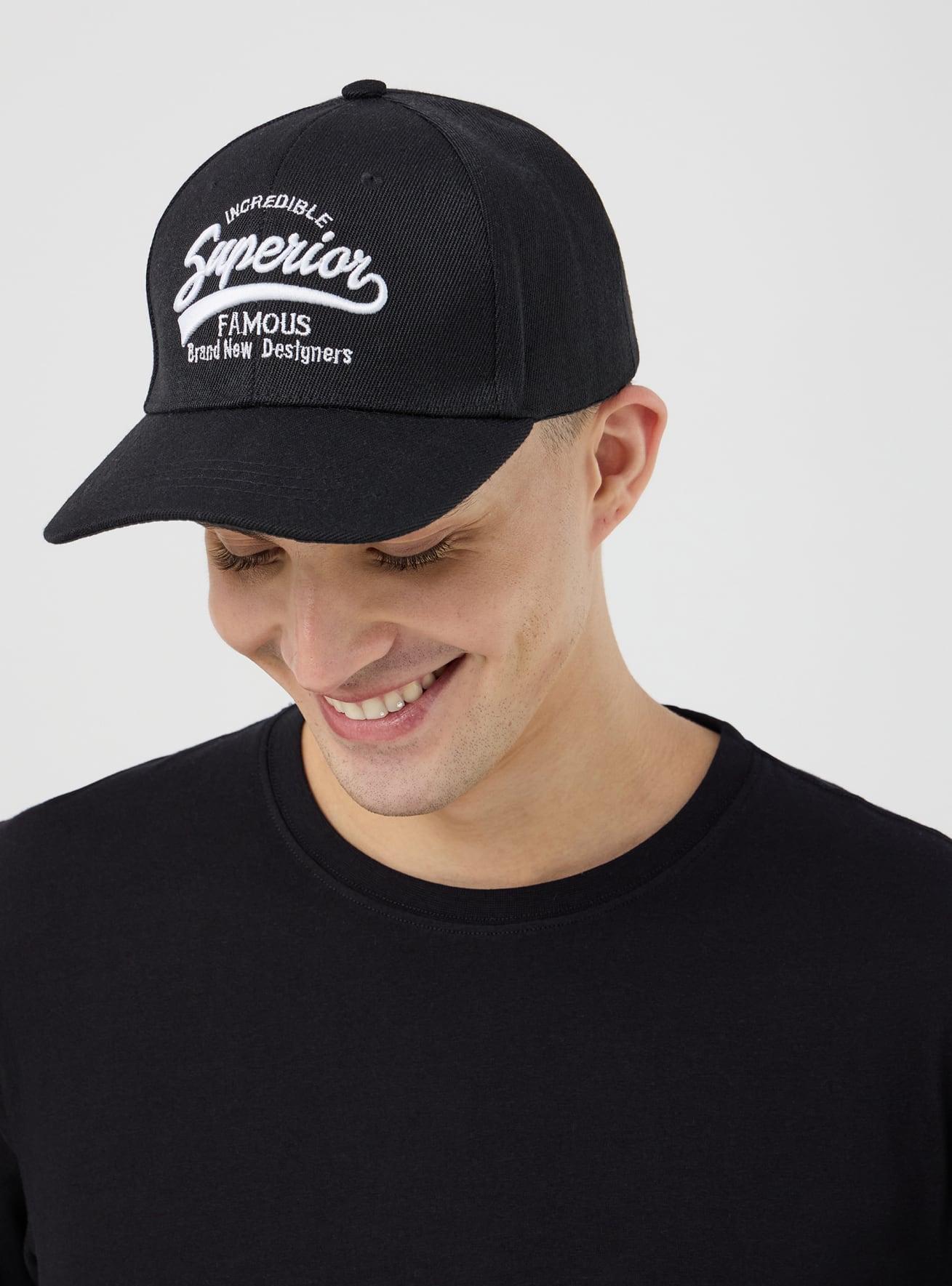 Small-Hat Man Terranova