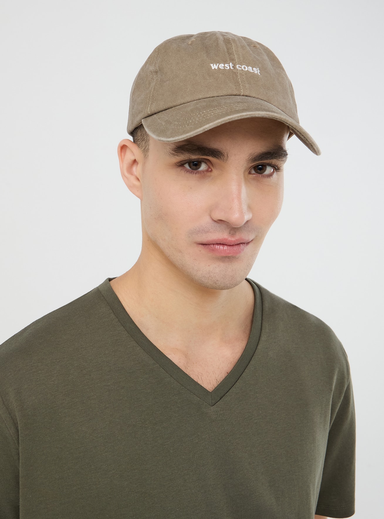 Small-Hat Man Terranova