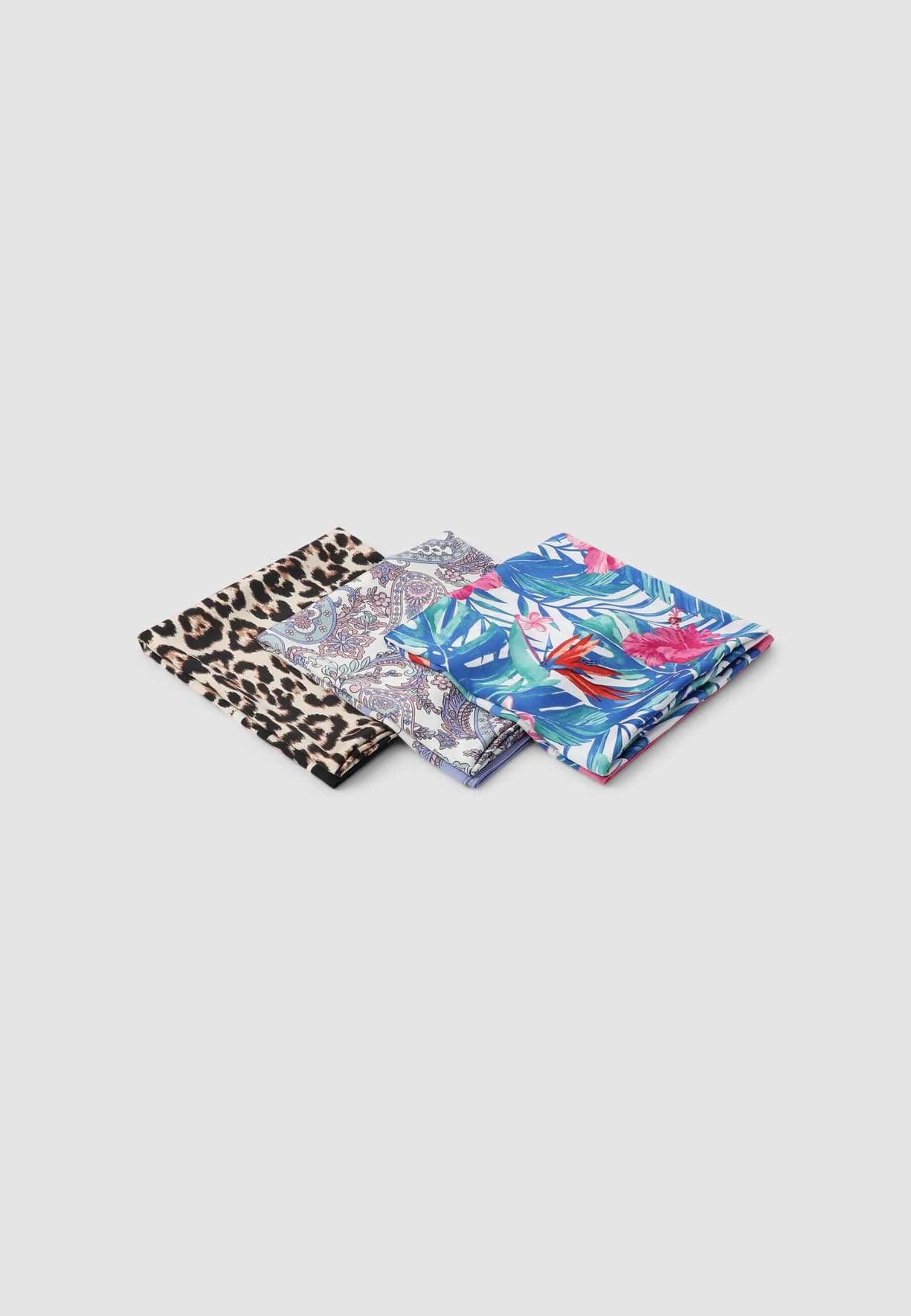 Scarves/Foulard Woman Terranova