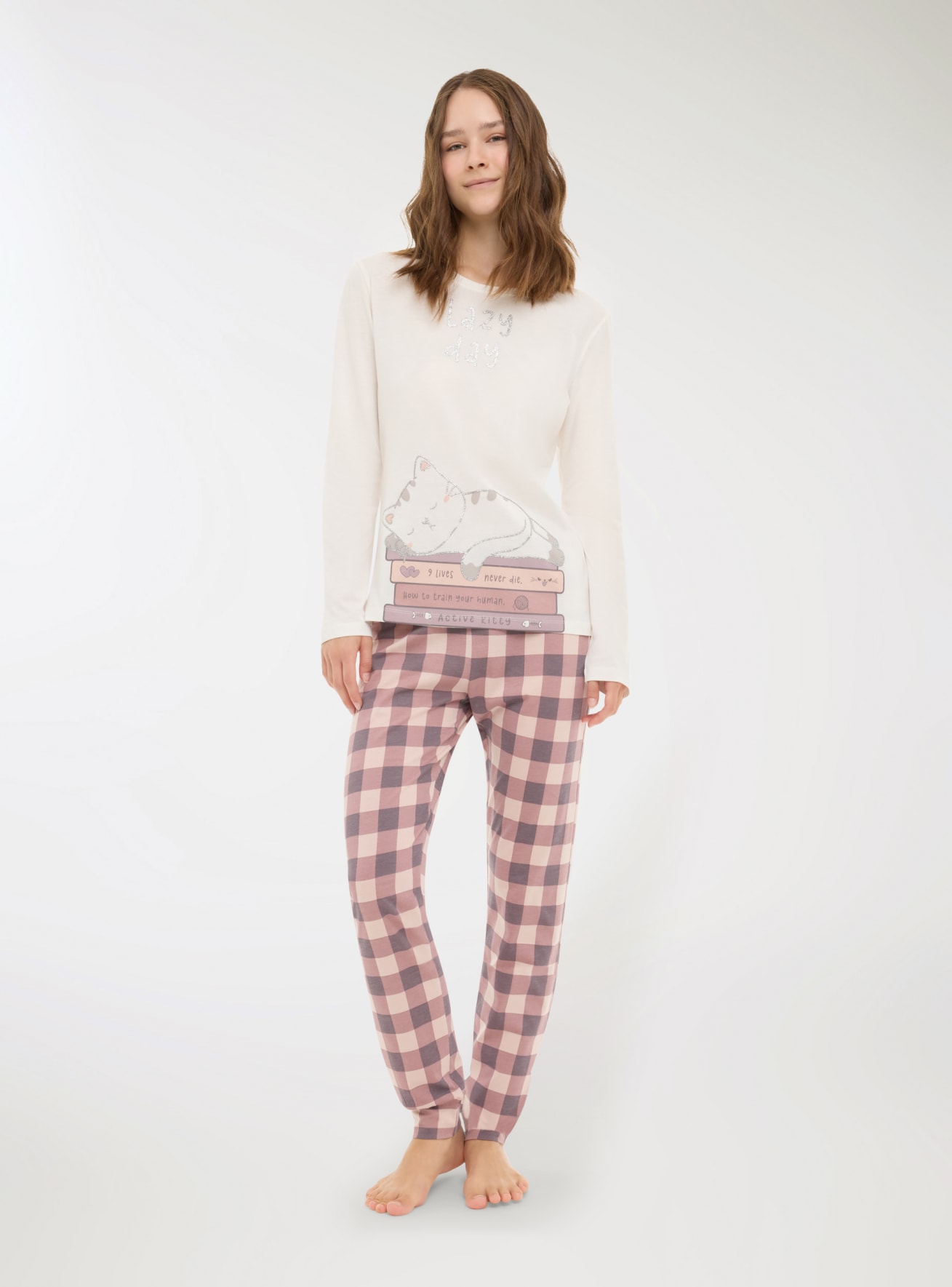 Set pigiama con gatto