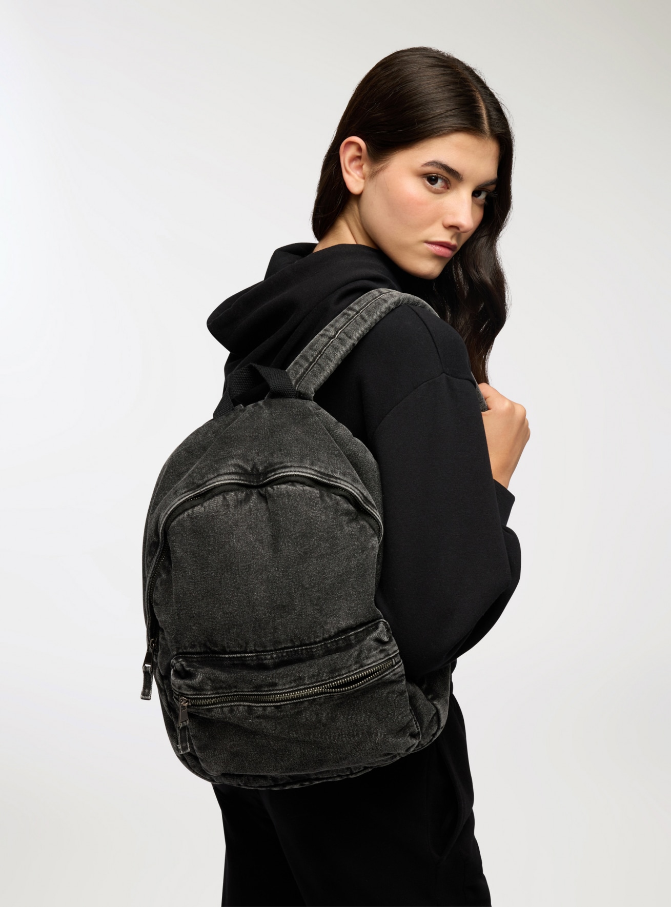 Zaino in denim scuro