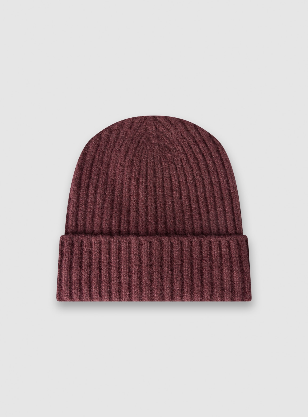 Small-Hat Woman Terranova