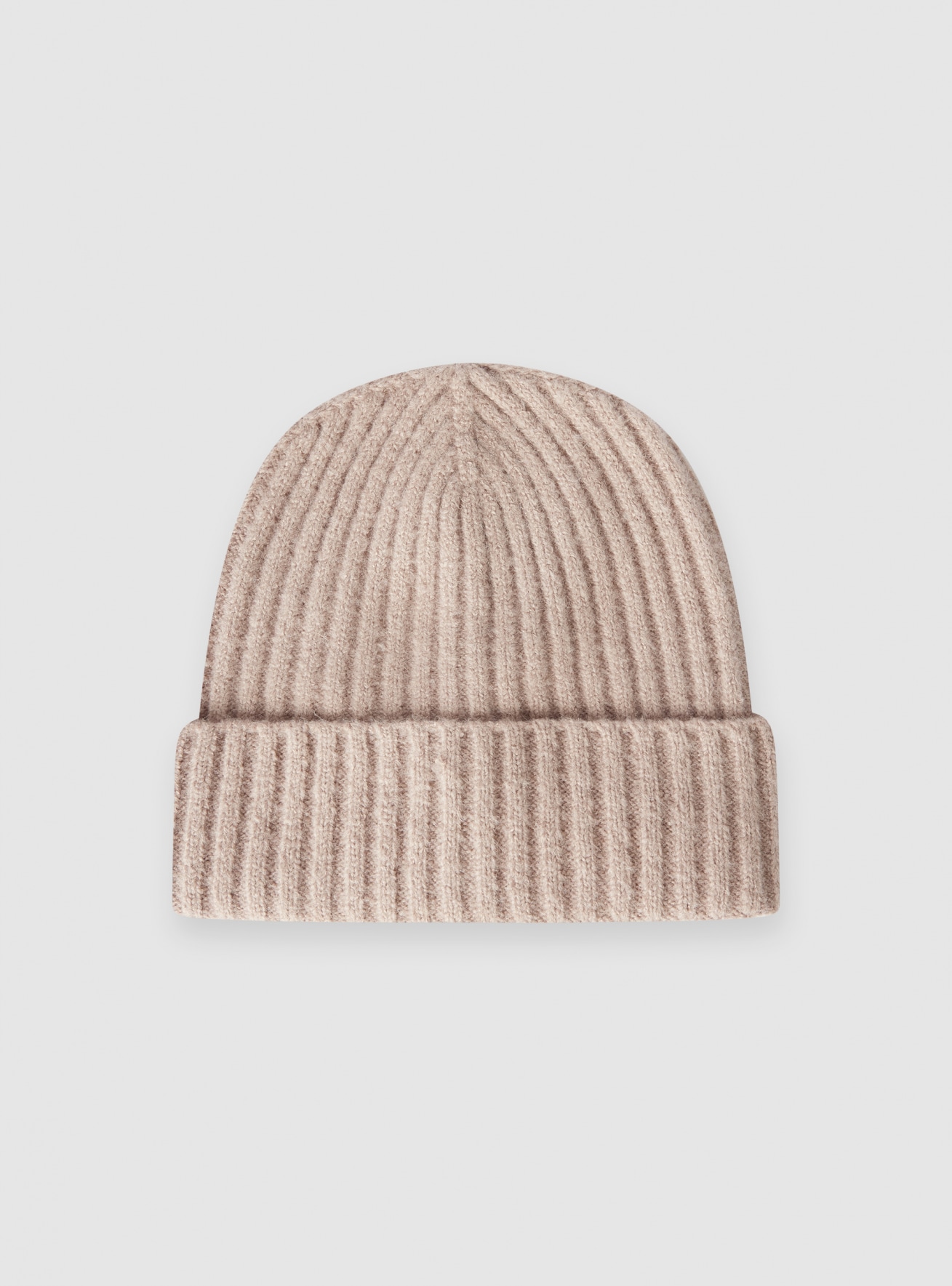 Small-Hat Woman Terranova
