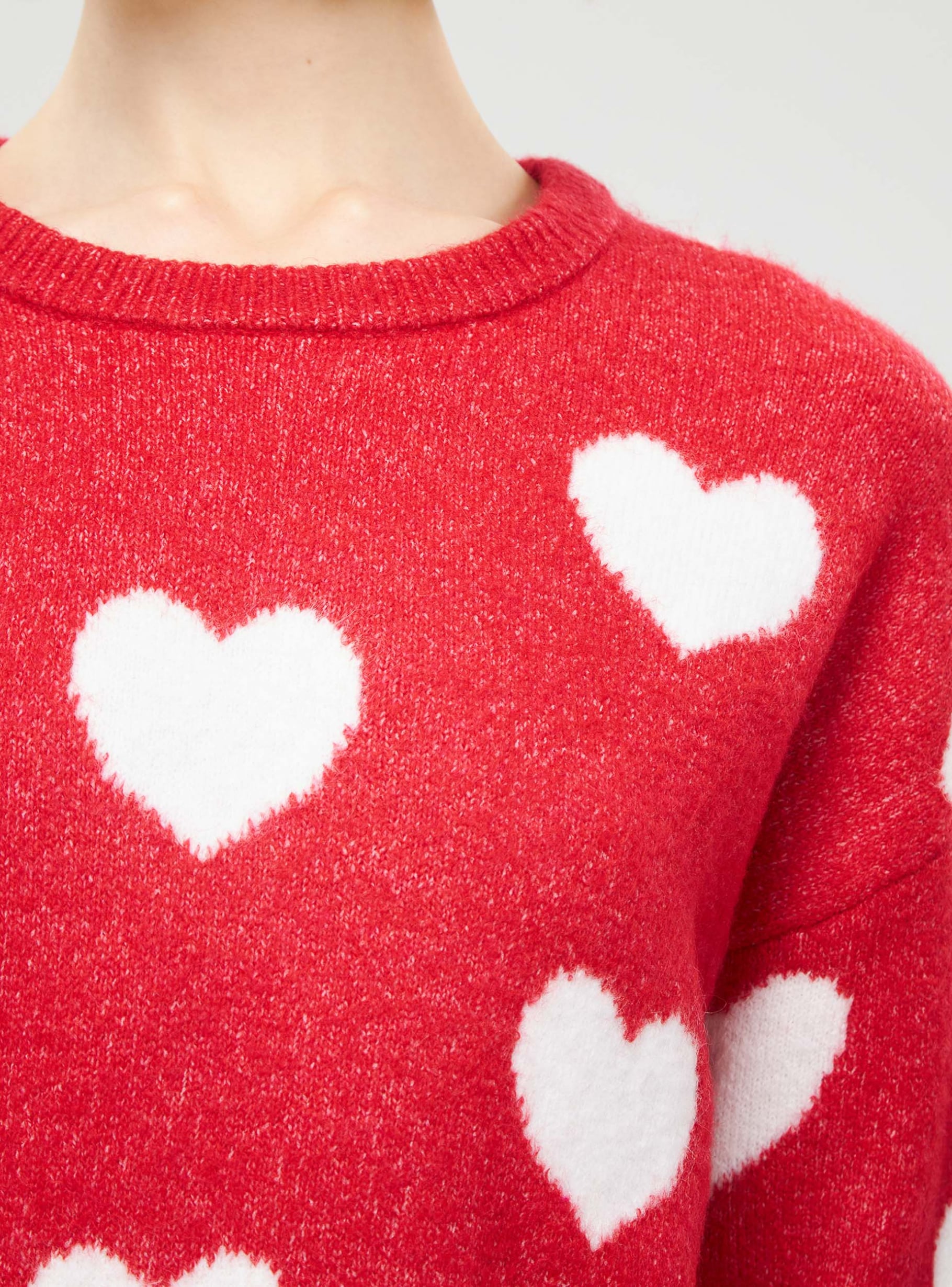 Red Crew neck sweater with heart pattern - Buy Online
