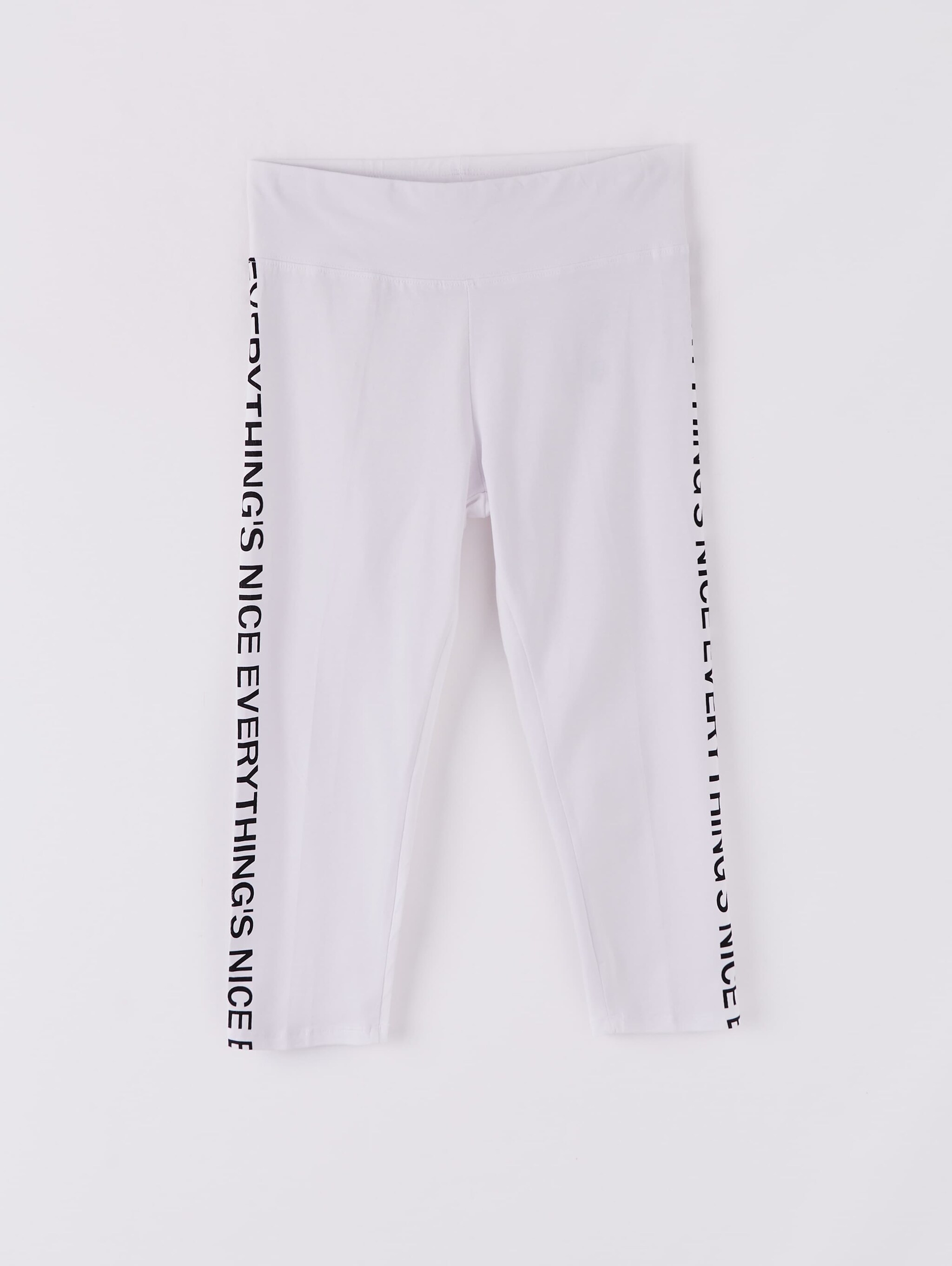 white short leggings