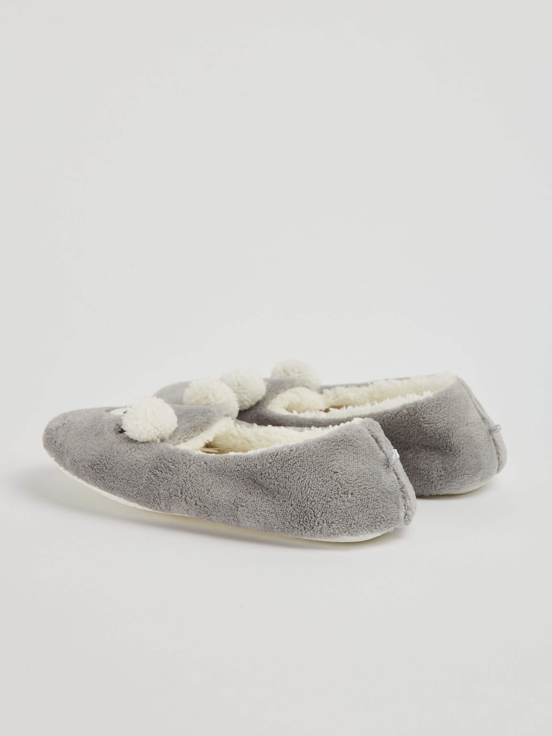 slippers to buy online