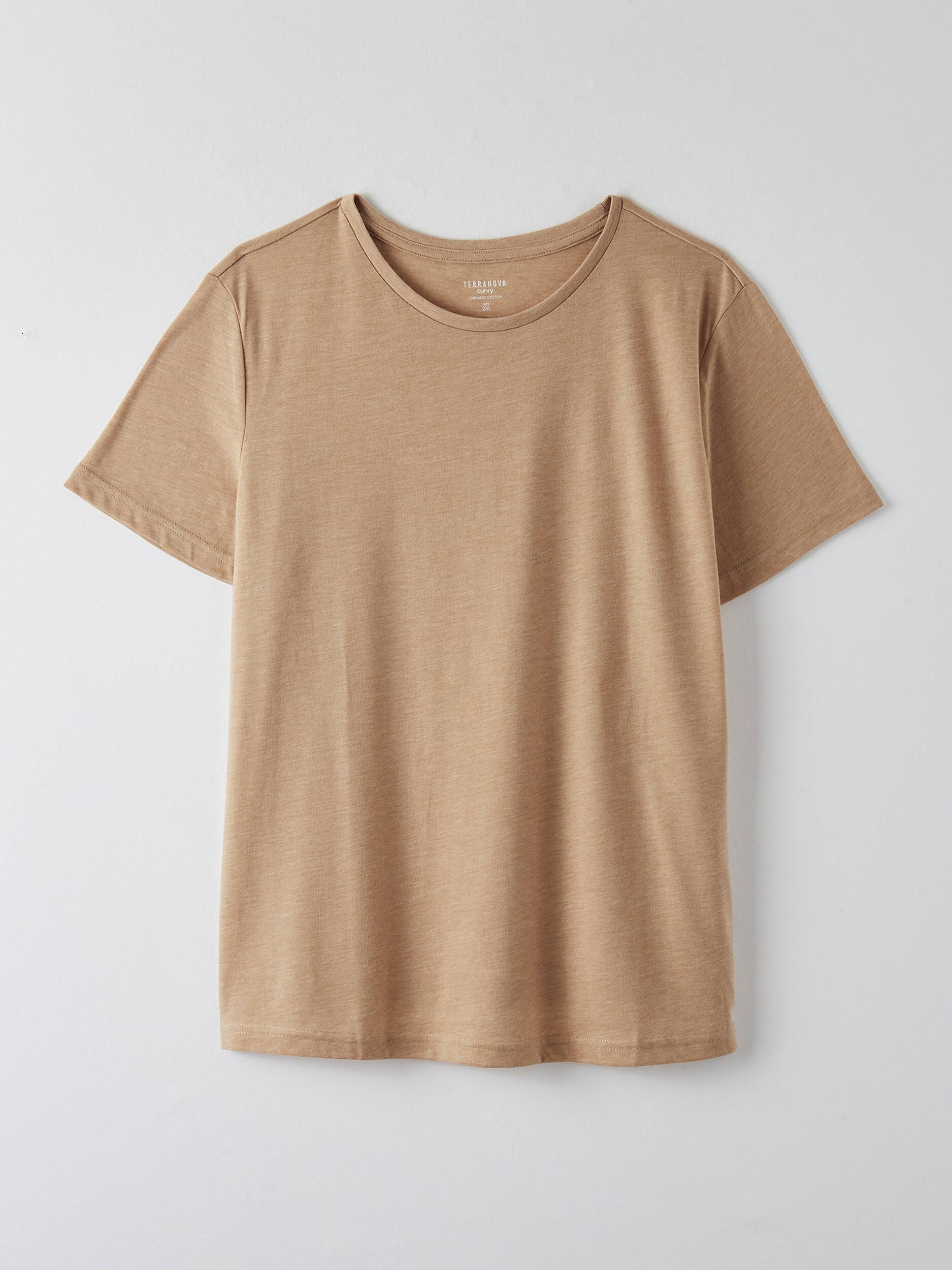 beige basic t shirt