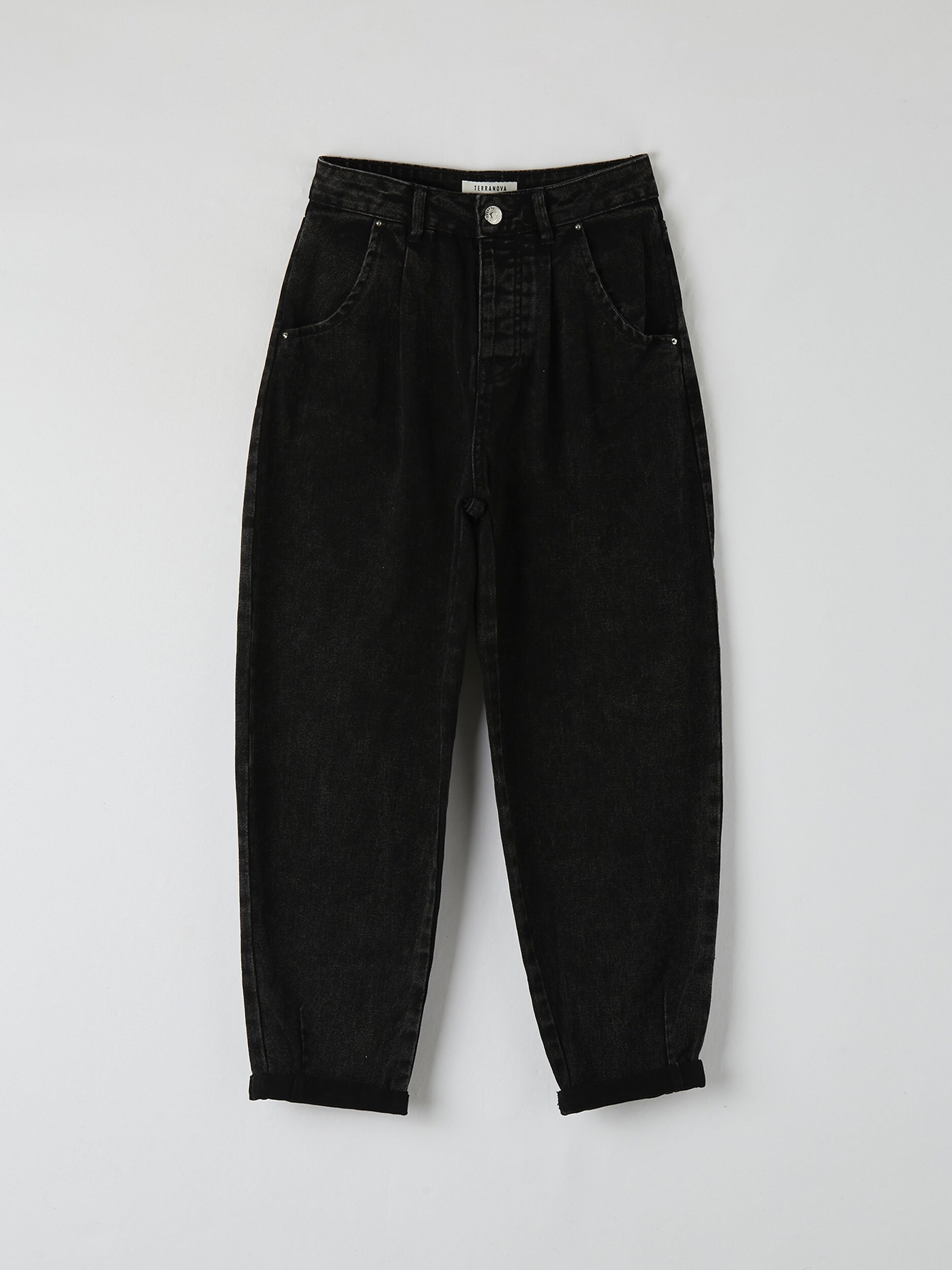 balloon cut jeans