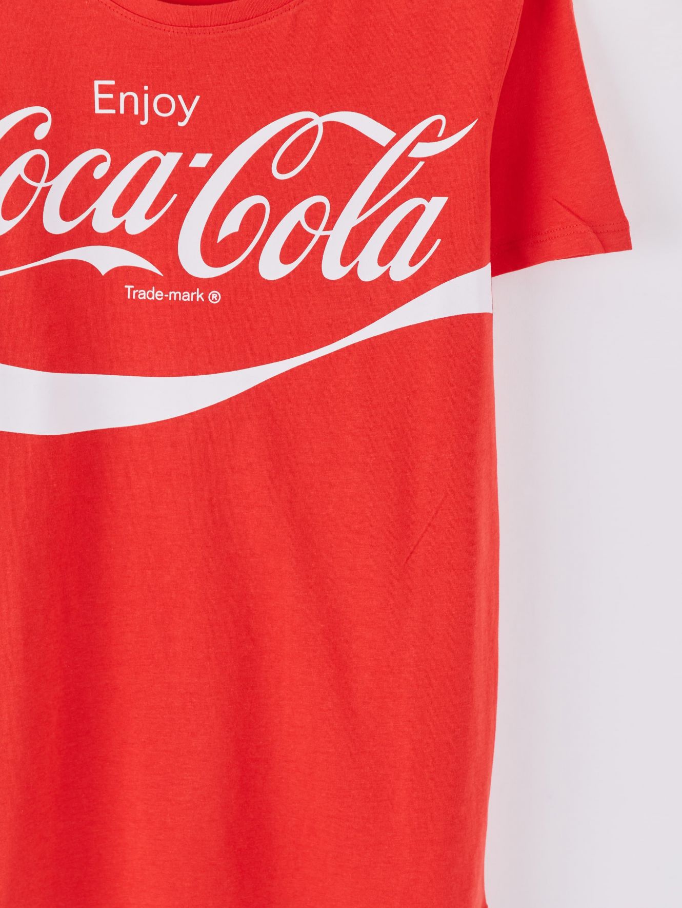 red coca cola shirt