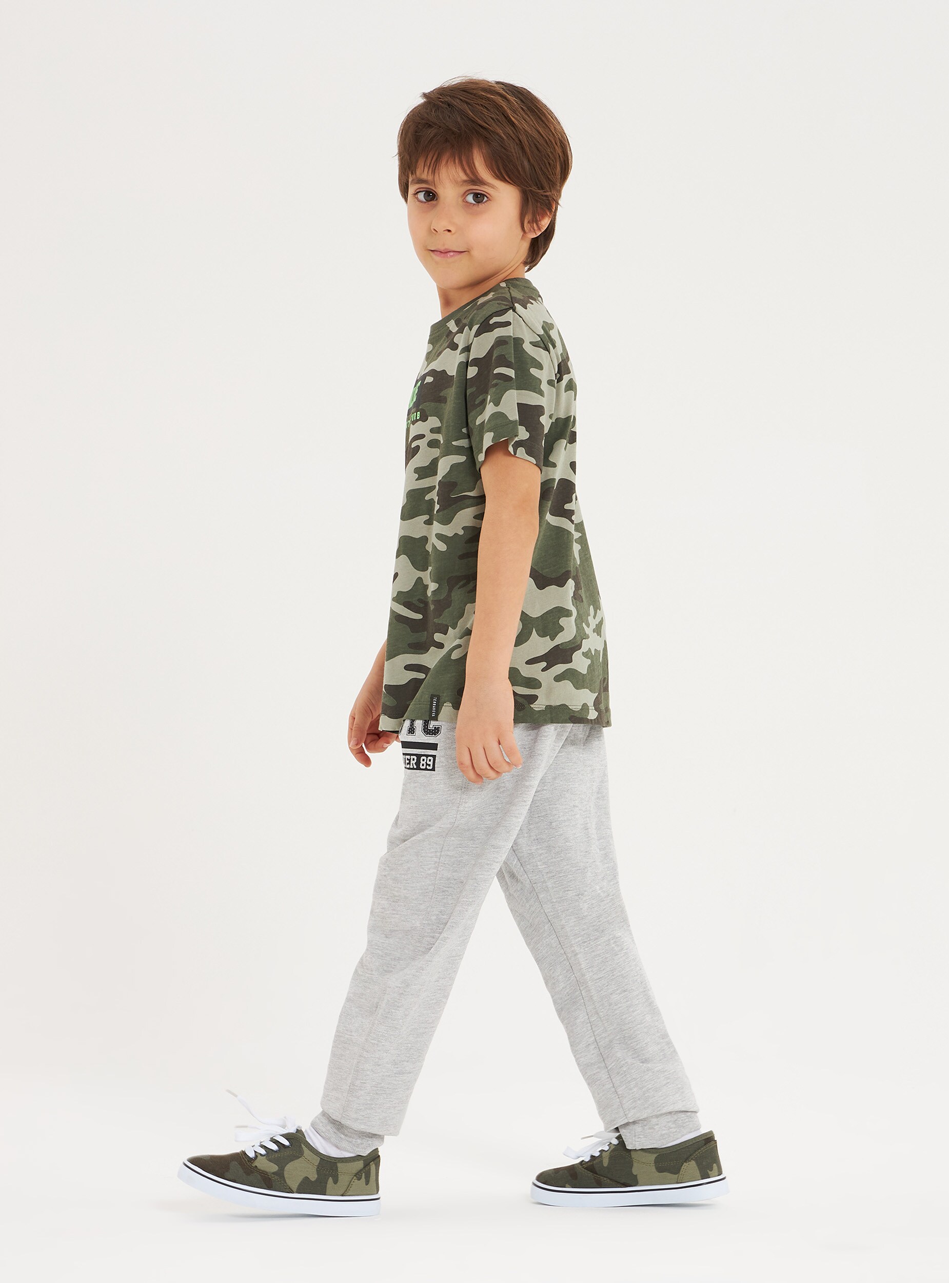 Pantalon Leger En Molleton Nyc Grigio Chiaro Melange Achetez En Ligne Terranova Pantalon Leger En Molleton Nyc Grigio Chiaro Melange Achetez En Ligne Terranova