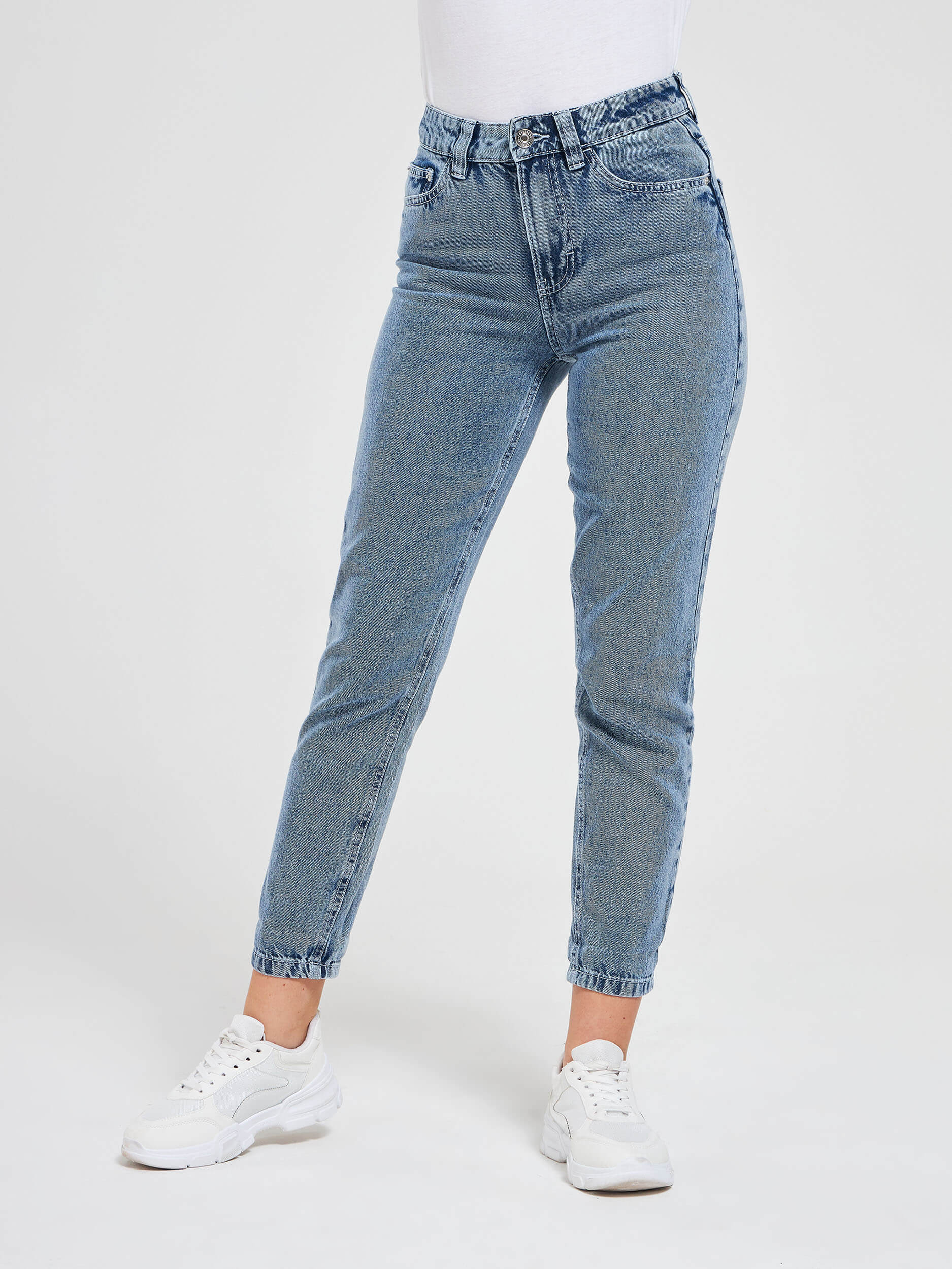denim blue mom jeans