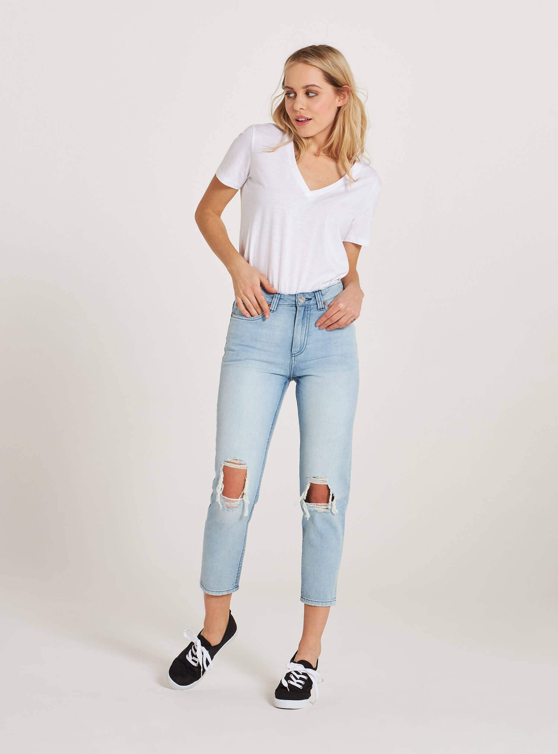 blue ripped mom jeans womens