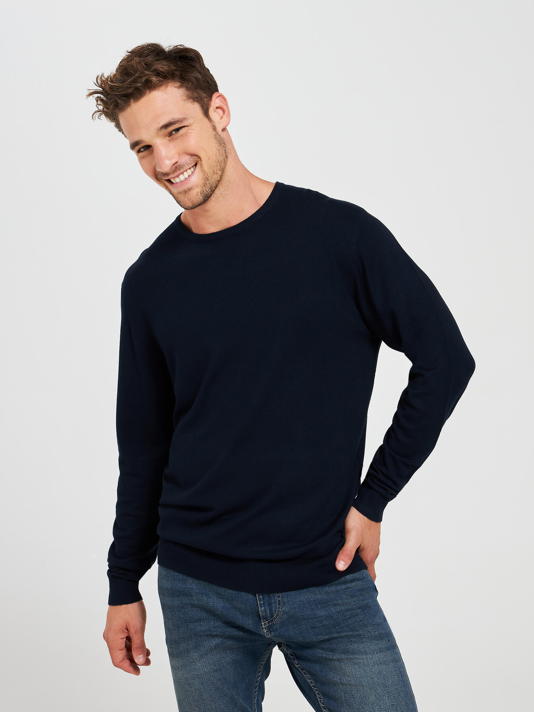 plain navy jumper