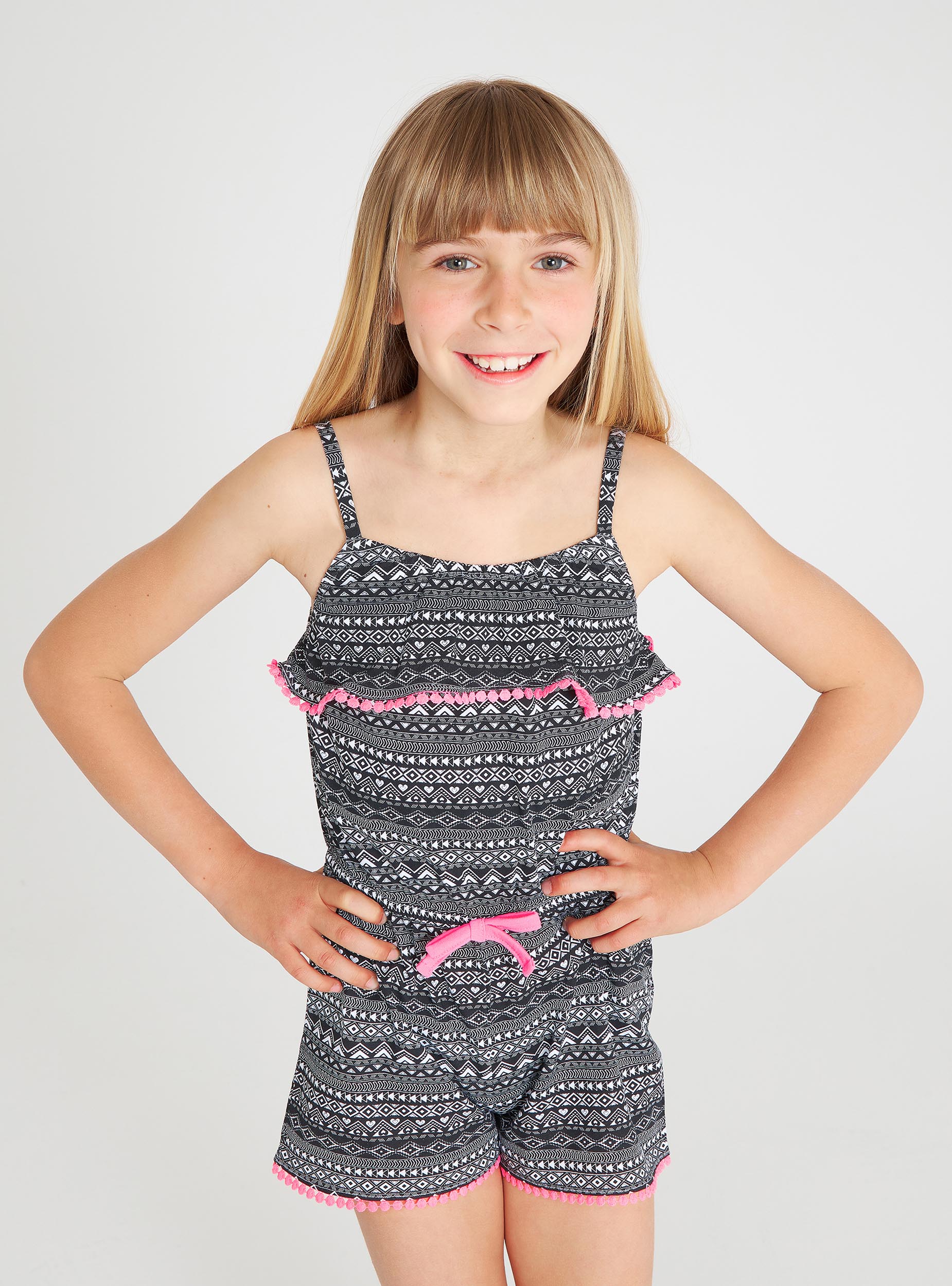 Var Black Ultrablack Short Patterned One Piece Buy Online Terranova Var Black Ultrablack Short Patterned One Piece Buy Online Terranova